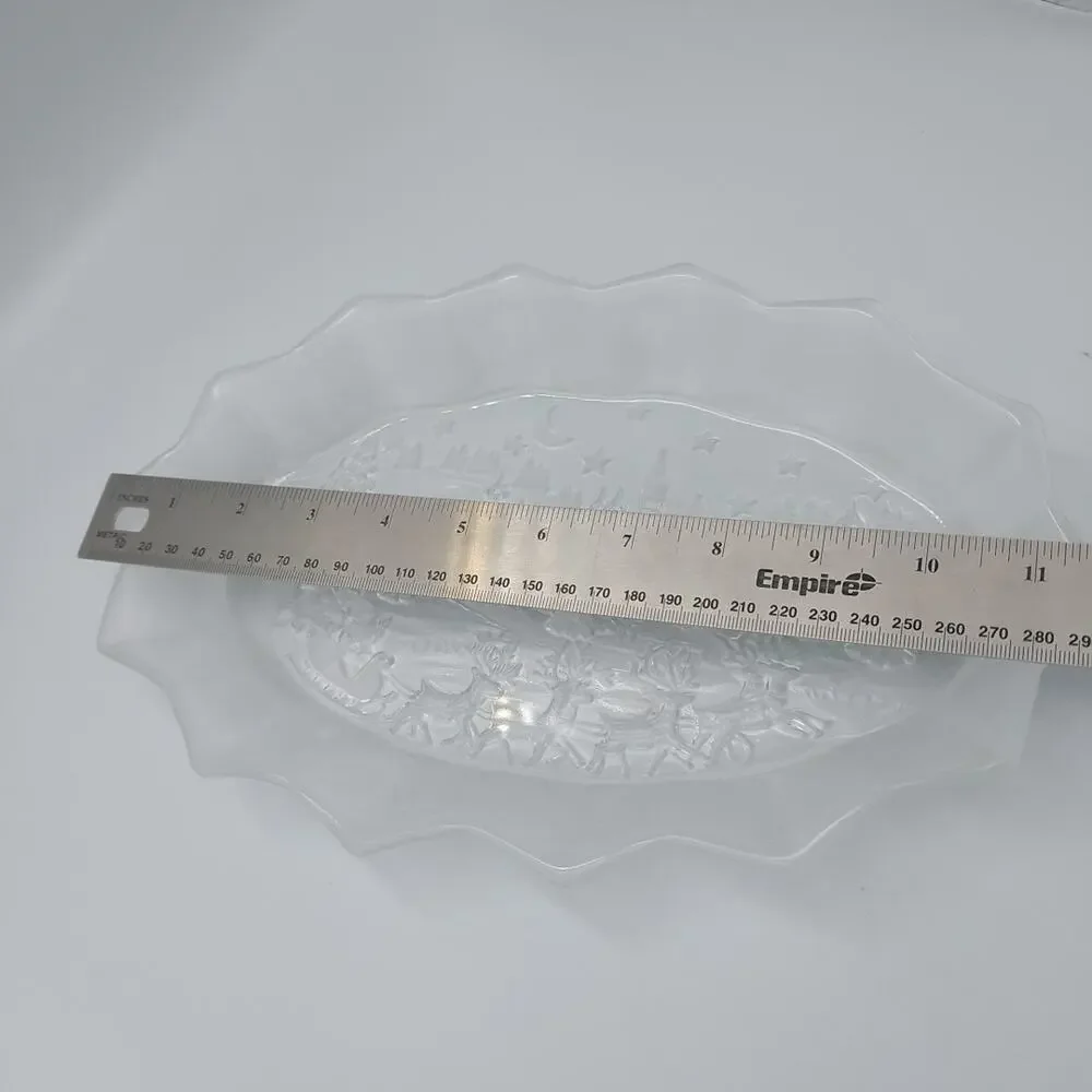 Mikasa Santa And Reindeers Oval Serving Dish Platter‎ Frosted Glass